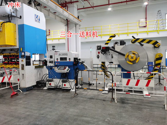 卷板自動沖壓送料機雙頭開卷機生產(chǎn)線